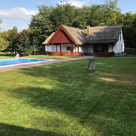 Premium Country House Bed & Breakfast *